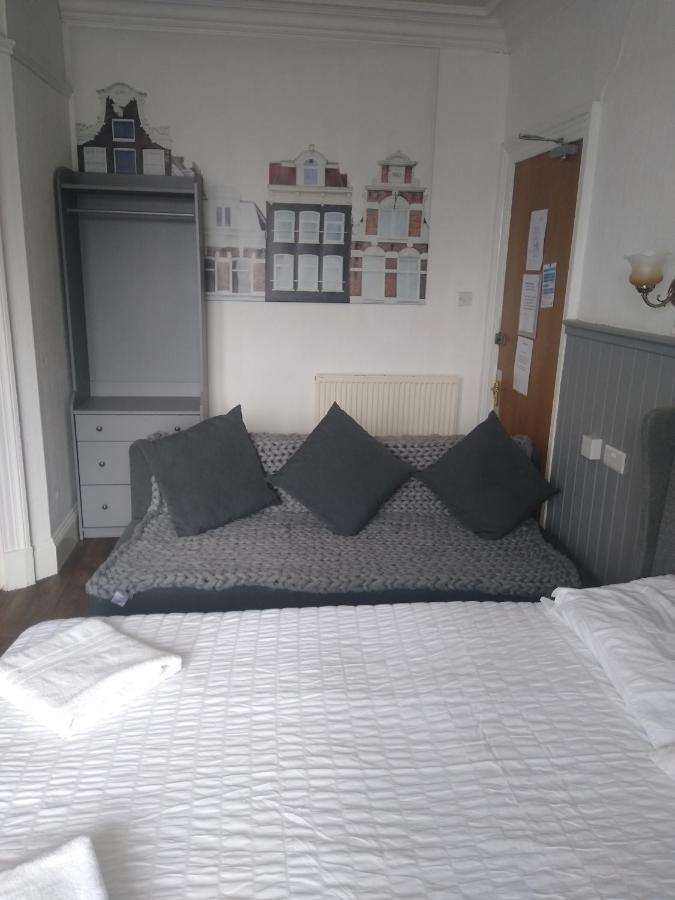 Hotel The Townhouse 3*
